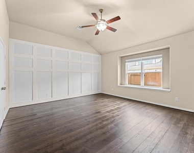9974 Stone Creek Lane - Photo Thumbnail 37