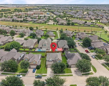 9974 Stone Creek Lane - Photo Thumbnail 43