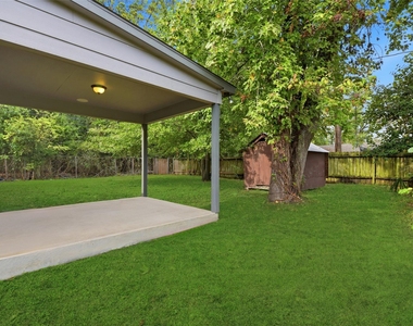 6203 Gaston Street - Photo Thumbnail 22