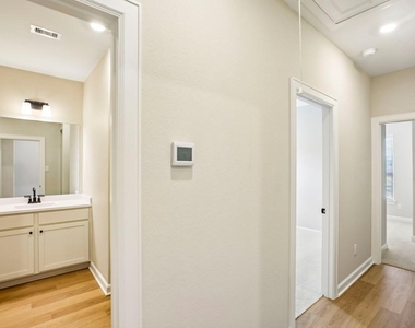 3085 Sorrento Hill Drive - Photo Thumbnail 17