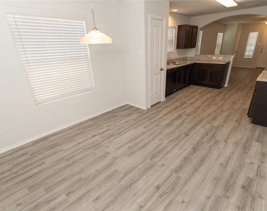 16911 Lacey Bell Lane - Photo Thumbnail 6