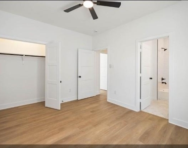 4501 Newberry Street - Photo Thumbnail 14