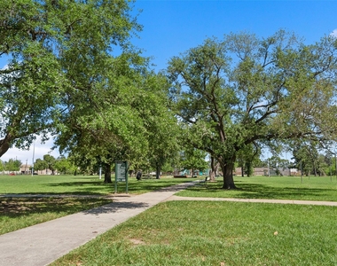307 Quitman - Photo Thumbnail 39