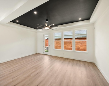 307 Quitman - Photo Thumbnail 8