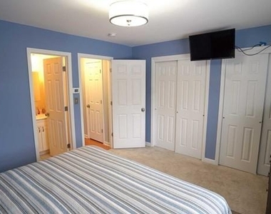 1806 Faulkner - Photo Thumbnail 6