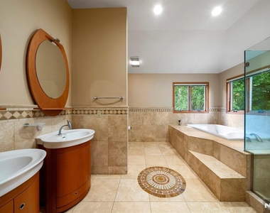 325 Cooper - Photo Thumbnail 19