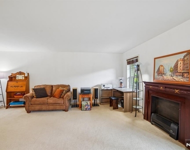 234 Terrace Lake - Photo Thumbnail 20