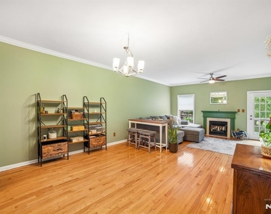 234 Terrace Lake - Photo Thumbnail 8