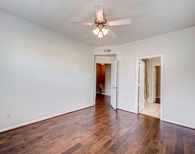 12707 Boheme Drive - Photo Thumbnail 15