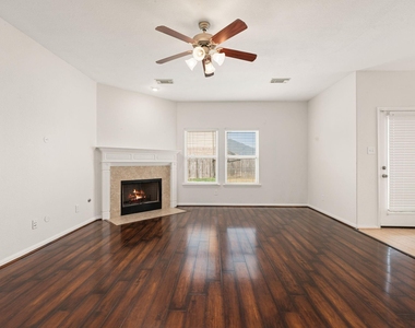 21426 Venture Park Drive - Photo Thumbnail 5