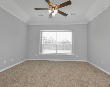 23751 River Place Drive - Photo Thumbnail 9