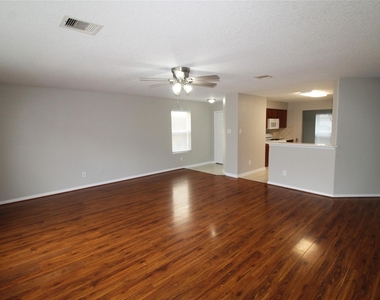 2834 Iris Valley Way - Photo Thumbnail 4