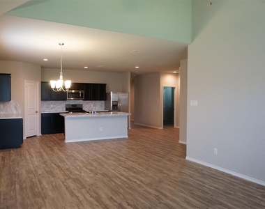 20911 Iris Bloom Street - Photo Thumbnail 2