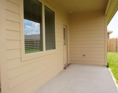20911 Iris Bloom Street - Photo Thumbnail 24