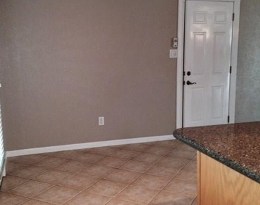 17307 Nordway Drive - Photo Thumbnail 5