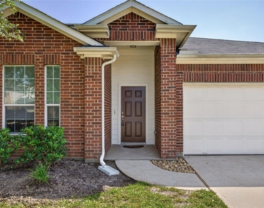 24715 Hikers Bend Drive - Photo Thumbnail 3