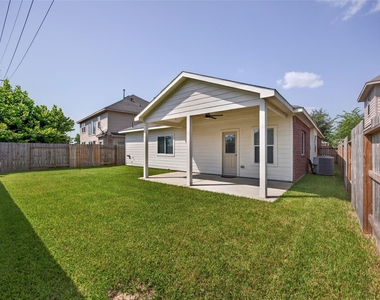 24715 Hikers Bend Drive - Photo Thumbnail 29