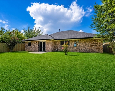 5426 Fairgreen Lane - Photo Thumbnail 25