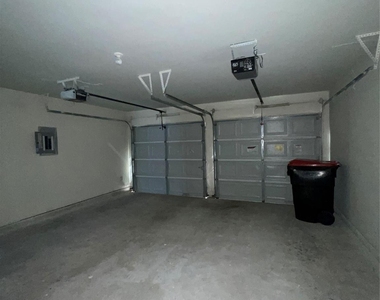 10506 Sugar Trace Drive - Photo Thumbnail 13