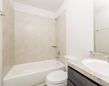 943 Imperial Heights Drive - Photo Thumbnail 12