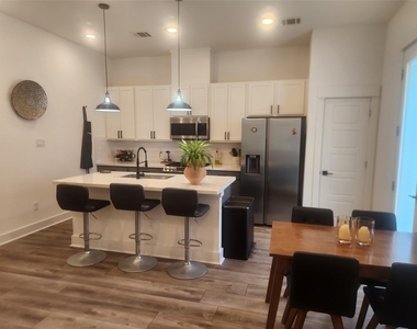 5831 Highland Sky Lane - Photo Thumbnail 23