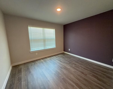 22476 Mountain Pine Drive - Photo Thumbnail 23