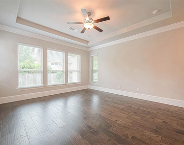 58 Canopy Green - Photo Thumbnail 37