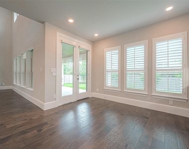 58 Canopy Green - Photo Thumbnail 23