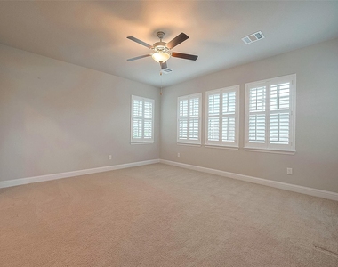 58 Canopy Green - Photo Thumbnail 26