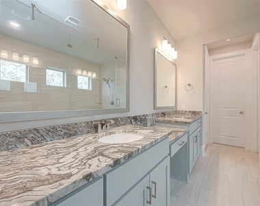 58 Canopy Green - Photo Thumbnail 36