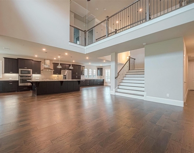 58 Canopy Green - Photo Thumbnail 16