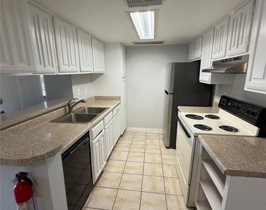 4747 Allendale Road - Photo Thumbnail 3