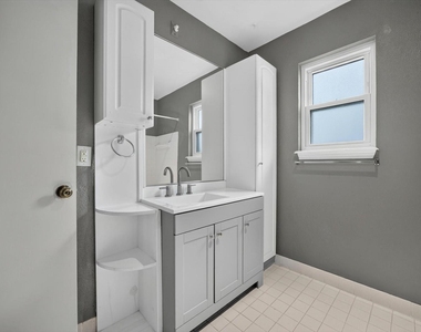 836 Wax Myrtle Lane - Photo Thumbnail 12