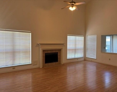 2234 Mill Creek Drive - Photo Thumbnail 3