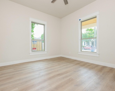 3407 Garrow Street - Photo Thumbnail 13