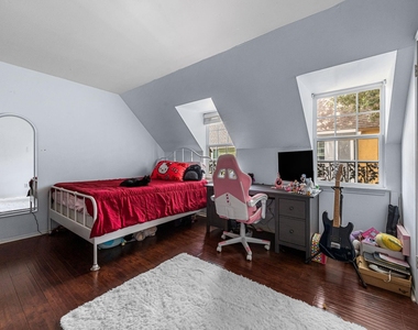 11515 Burdine Street - Photo Thumbnail 19