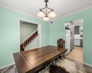 11515 Burdine Street - Photo Thumbnail 14