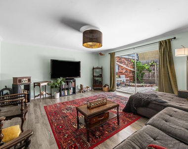 11515 Burdine Street - Photo Thumbnail 6