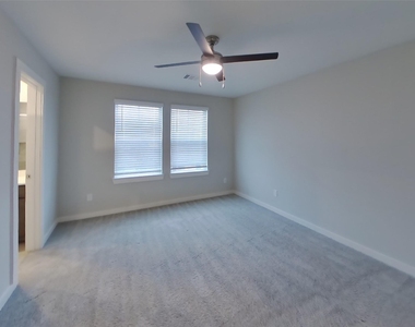 22843 Terrazzo Drive - Photo Thumbnail 5
