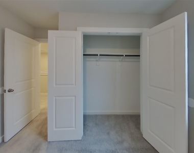 22843 Terrazzo Drive - Photo Thumbnail 10