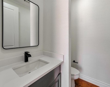 119 Capetown Lane - Photo Thumbnail 15