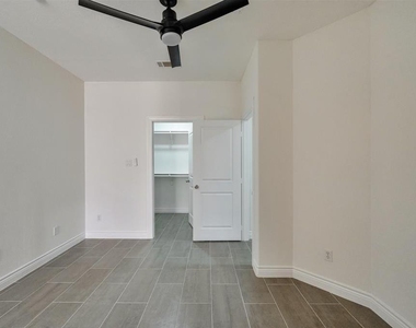119 Capetown Lane - Photo Thumbnail 17