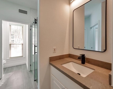 119 Capetown Lane - Photo Thumbnail 14