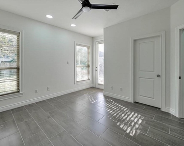 119 Capetown Lane - Photo Thumbnail 19