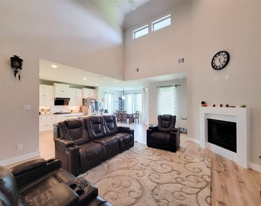 3534 Matterhorn Drive - Photo Thumbnail 25