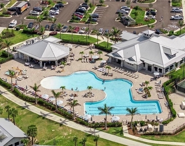 14121 Heritage Landing Boulevard - Photo Thumbnail 15