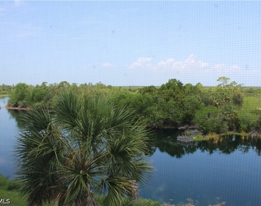 14121 Heritage Landing Boulevard - Photo Thumbnail 13
