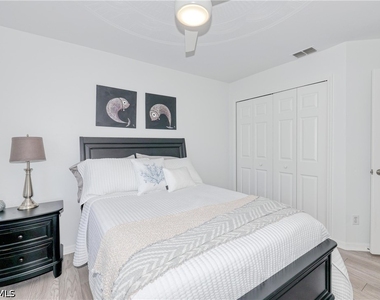 22589 Island Lakes Drive - Photo Thumbnail 22