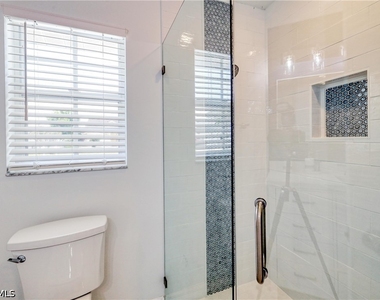 22589 Island Lakes Drive - Photo Thumbnail 24