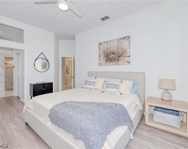 22589 Island Lakes Drive - Photo Thumbnail 15